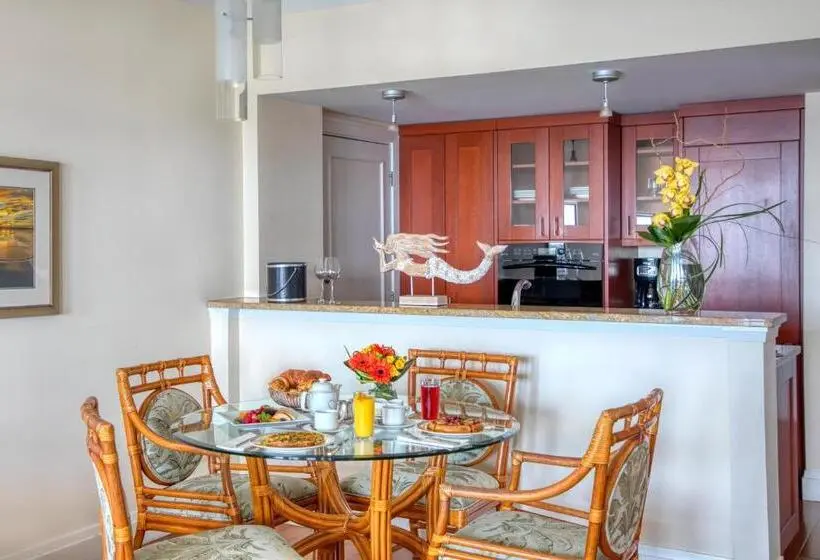 سوییت, Newstead Belmont Hills Golf Resort & Spa