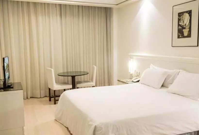 スーペリアールーム, Plaza São Rafael