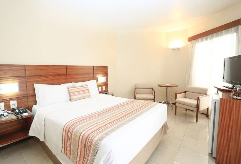 行政房间, Princesa Louçã