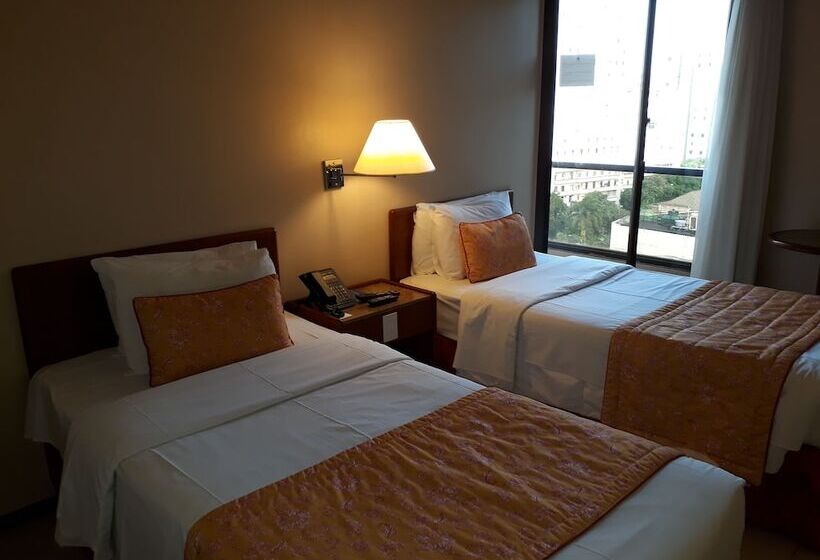 标准间, Princesa Louçã