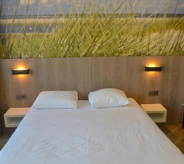 Standard Room Side Sea View, Sandeshoved Zeedijk