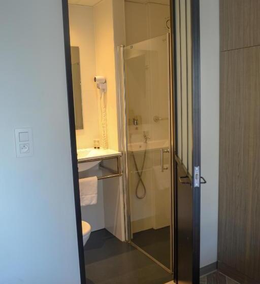 Standard Room, Sandeshoved Zeedijk