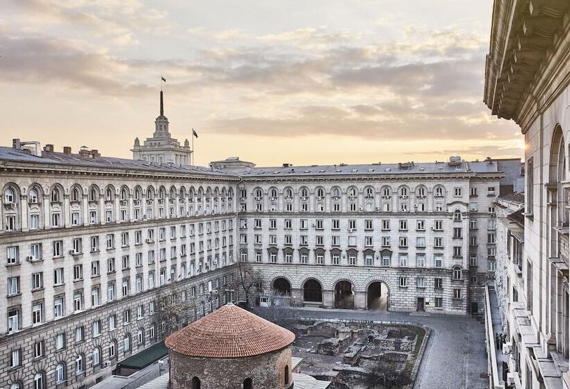 이그제큐티브 룸 킹사이즈 침대, Sofia Balkan Palace