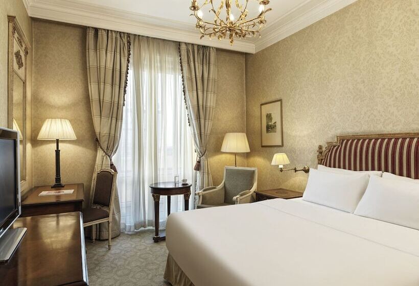 이그제큐티브 룸 킹사이즈 침대, Sofia Balkan Palace