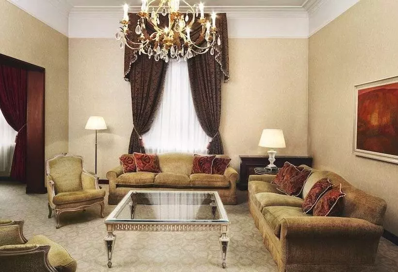 Suite Executive Letto King, Sofia Balkan Palace