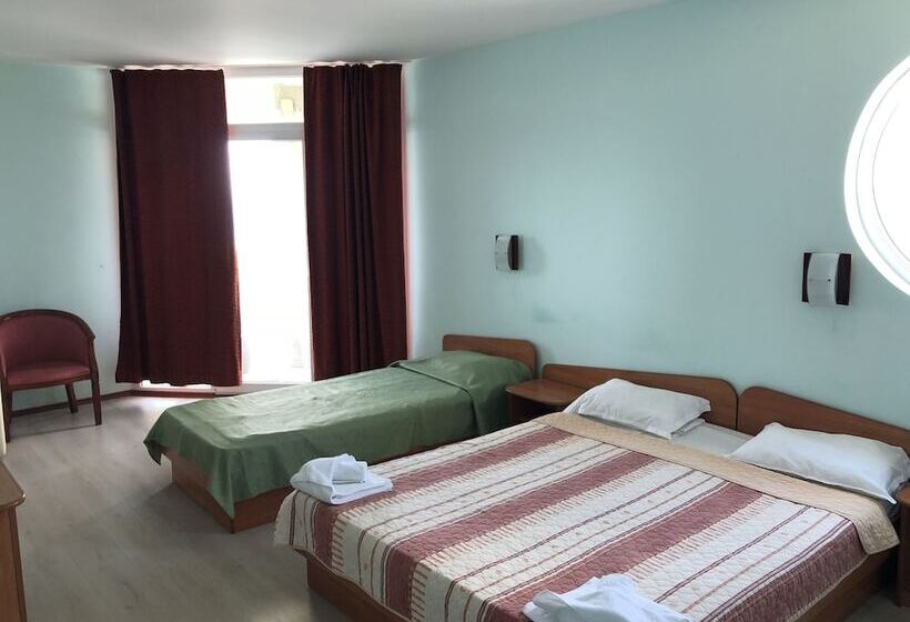 经济房, Pomorie Interhotel