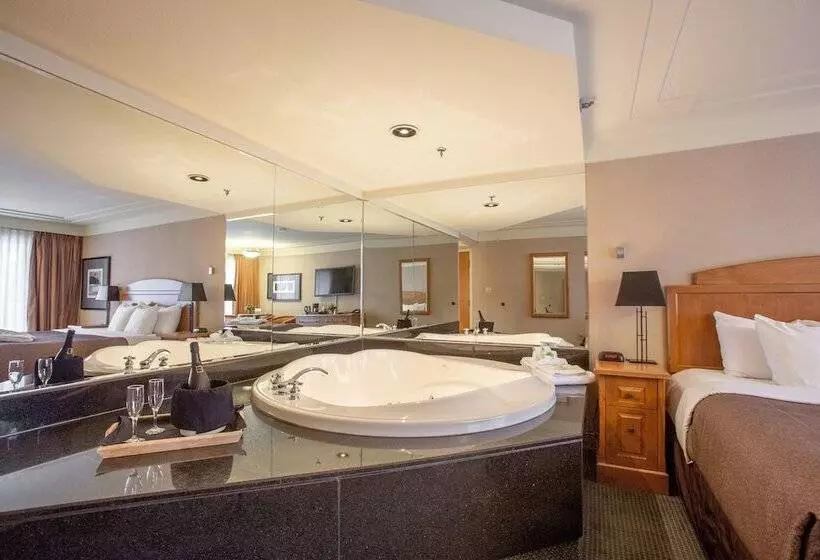 Deluxe-huone Poreallas, Banff Park Lodge