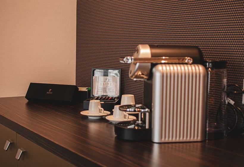 סוויטת פרמיום, Art Déco Hotel Elite