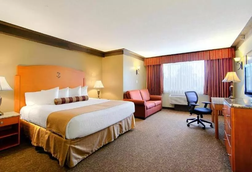 Standard Room King Size Bed, Abercorn Hotel, Trademark Collection By Wyndham