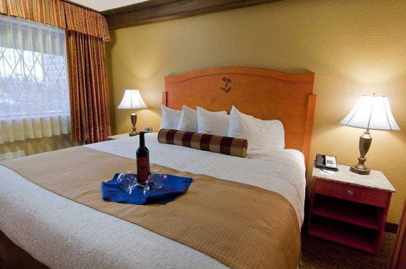 キングサイズベッドのスタンダードルーム, Abercorn Hotel, Trademark Collection By Wyndham