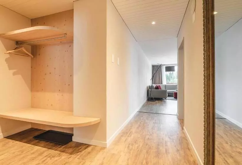 3 Bedroom Apartment, Alpensonne   Panoramazimmer & Restaurant