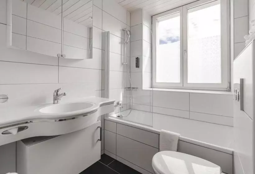 1 Bedroom Apartment with Views, Alpensonne   Panoramazimmer & Restaurant