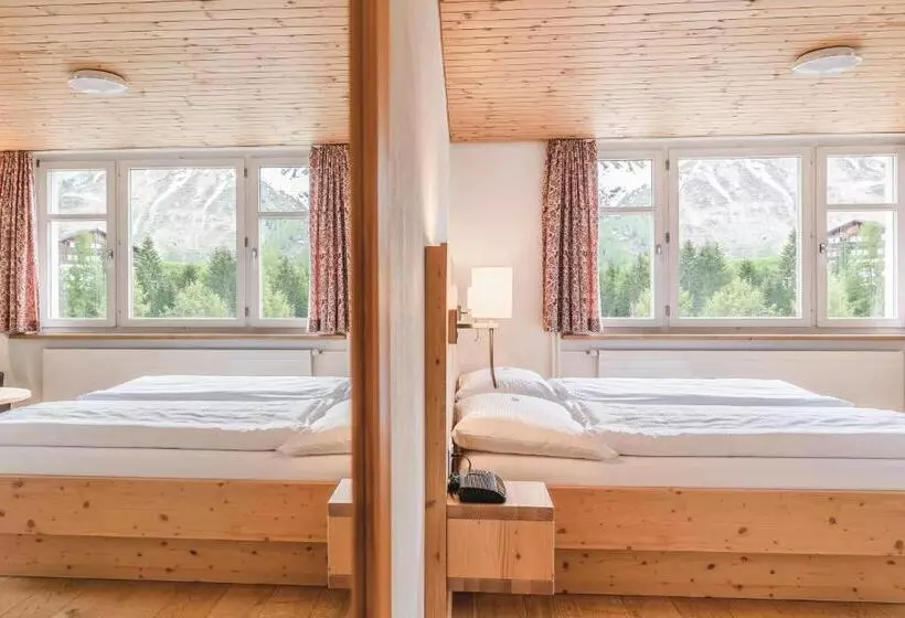 2 Bedroom Apartment, Alpensonne   Panoramazimmer & Restaurant