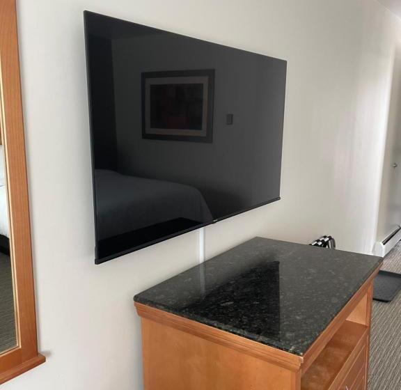 חדר סטנדרט, Anavada Inn & Suites  Prince George