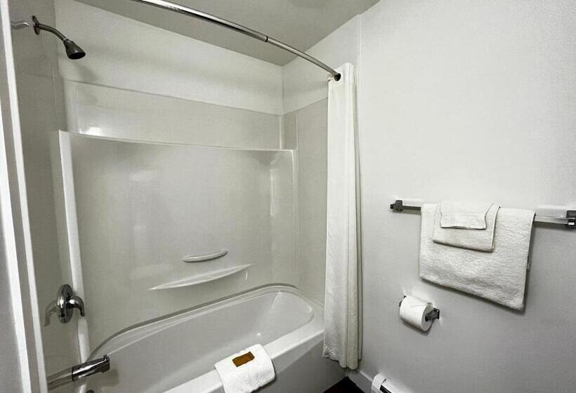 اتاق استاندارد, Anavada Inn & Suites  Prince George