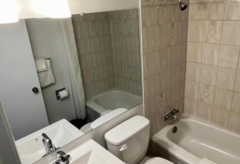 סוויטה דלוקס, Anavada Inn & Suites  Prince George