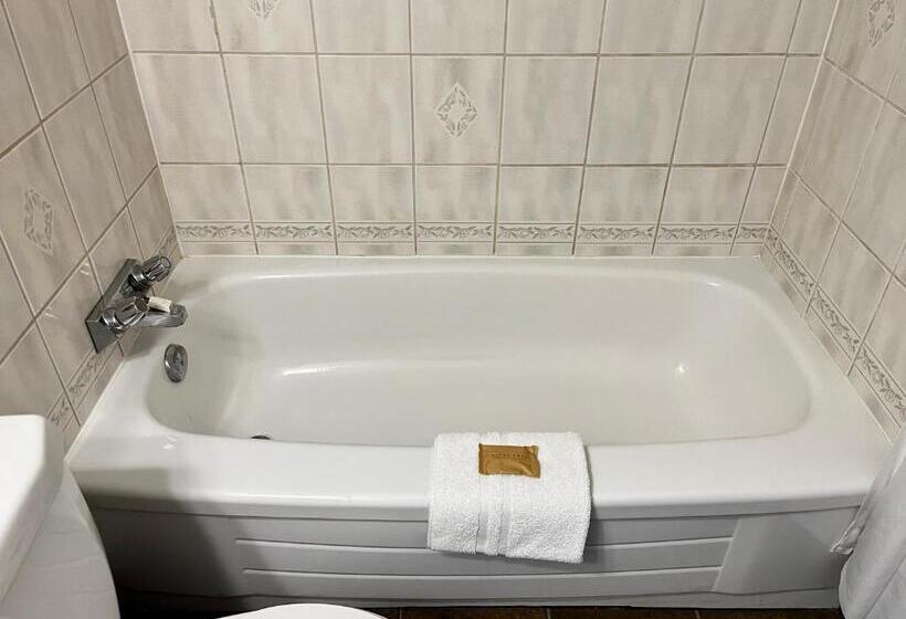 סוויטה דלוקס, Anavada Inn & Suites  Prince George