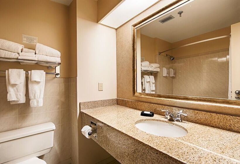 Standard Room 2 Double Beds