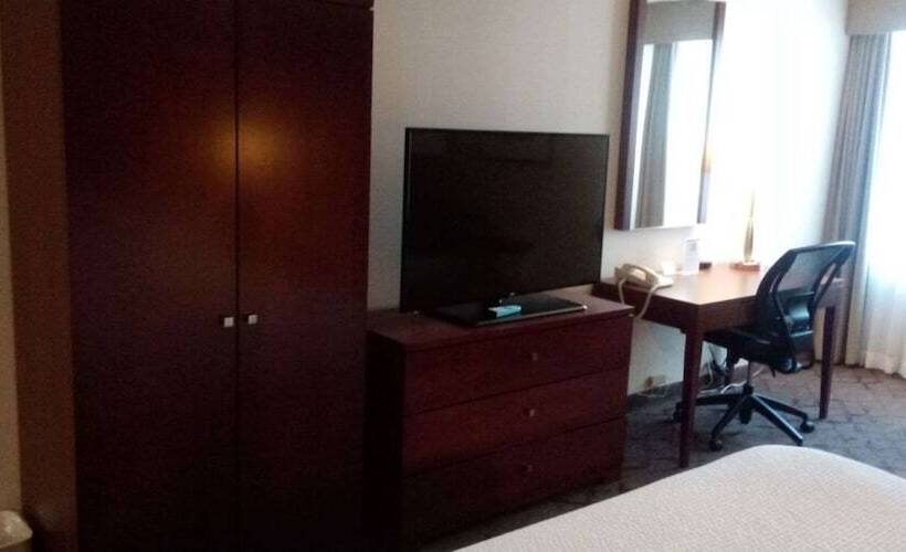 ダブルベッドスタンダードルーム, Best Western Plus Otonabee Inn