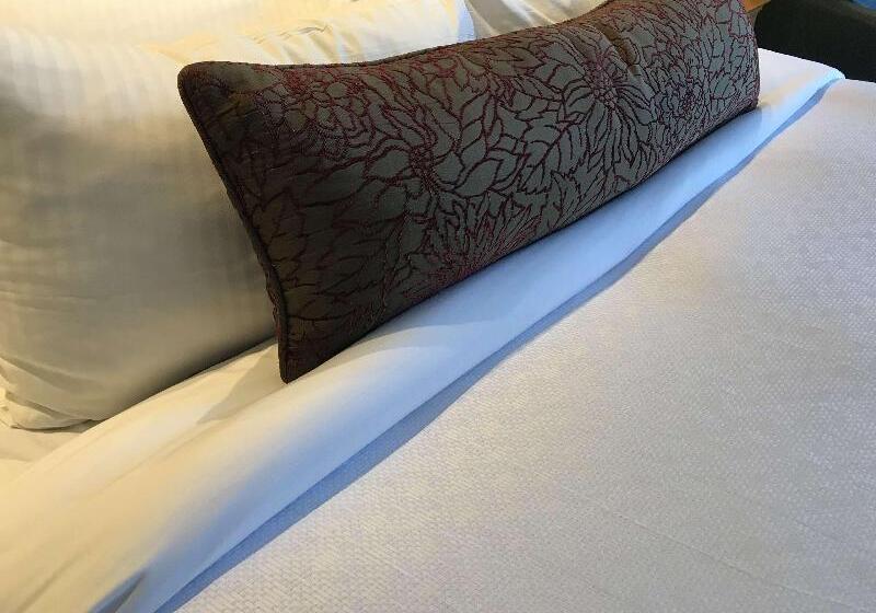 اتاق استاندارد با تخت بزرگ, Best Western Premier Hotel Aristocrate