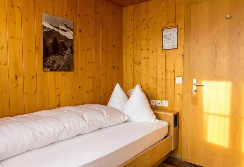Habitación Estàndard Individual, Bären
