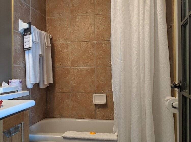 패밀리 룸, Cheribourg