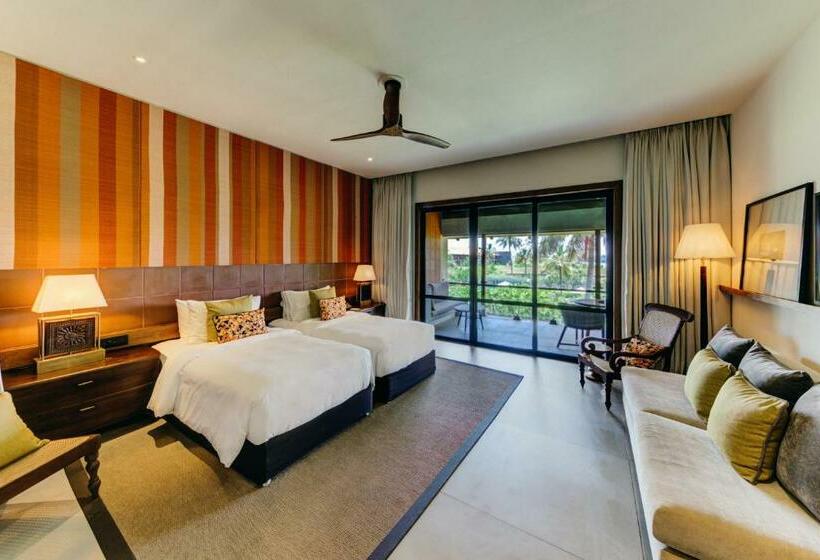 Premium room with terrace, Cinnamon Bentota Beach Signature Selection