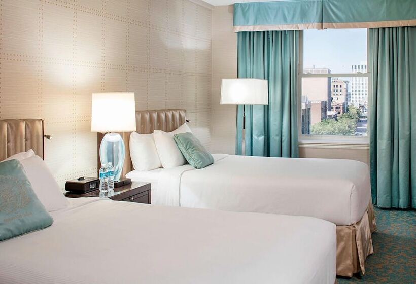 غرفه قياسيه سريرين مزدوجين, Delta Hotels By Marriott Bessborough