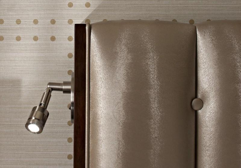 غرفة قياسية سرير ملكى, Delta Hotels By Marriott Bessborough