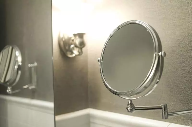 اتاق استاندارد با تخت دو نفره بزرگ, Delta Hotels By Marriott Bessborough
