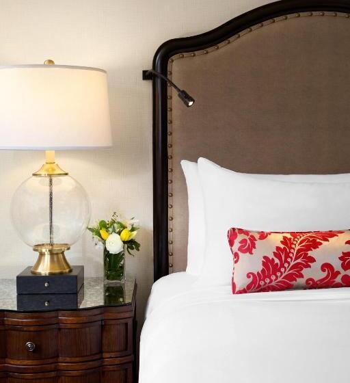 غرفة قياسية, Fairmont Chateau Lake Louise