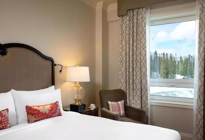 اتاق استاندارد با چشم‌انداز کوهستان, Fairmont Chateau Lake Louise