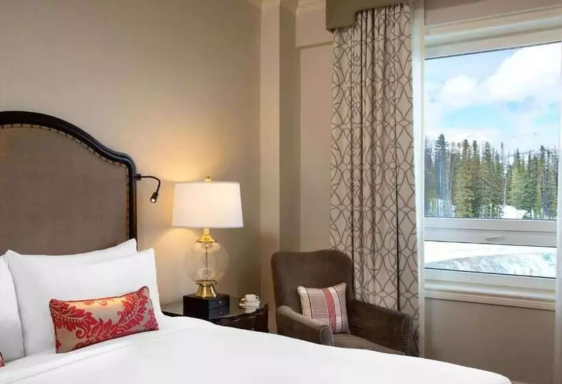 اتاق استاندارد با چشم‌انداز کوهستان, Fairmont Chateau Lake Louise