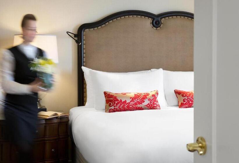 جناح مطل على البحيرة, Fairmont Chateau Lake Louise