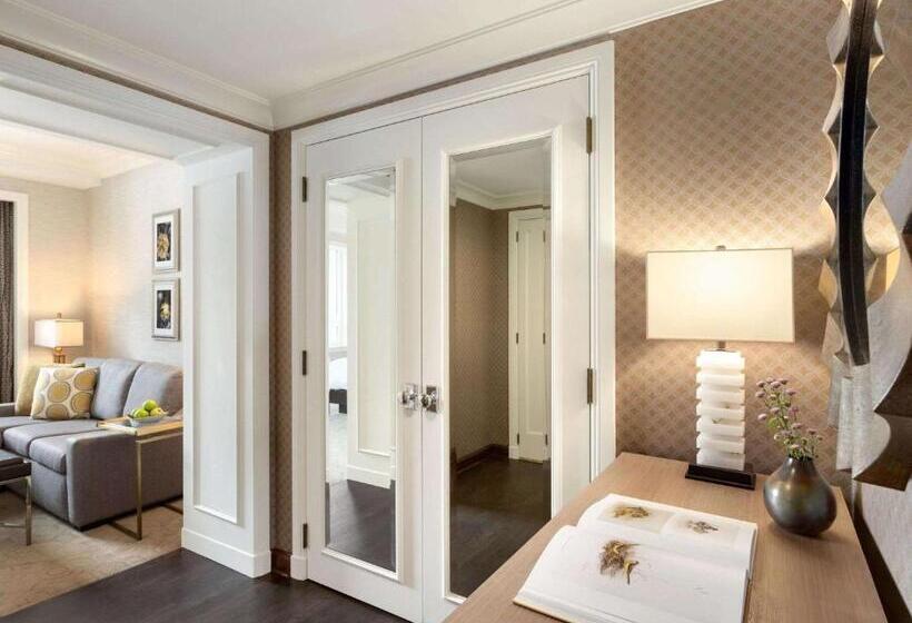 جناح جونيور مطل علي البحيرة, Fairmont Chateau Lake Louise