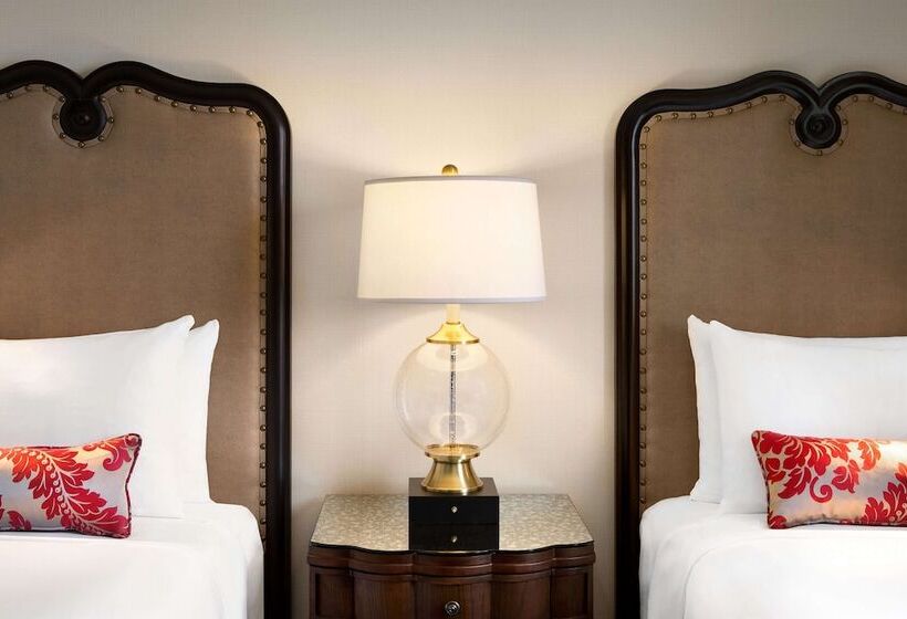 غرفة ديلوكس, Fairmont Chateau Lake Louise