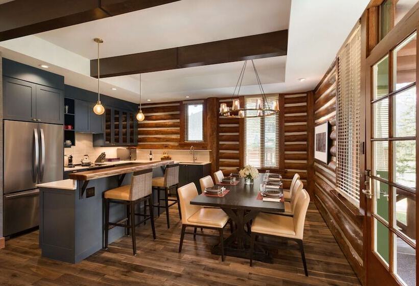 كابينة, Fairmont Jasper Park Lodge