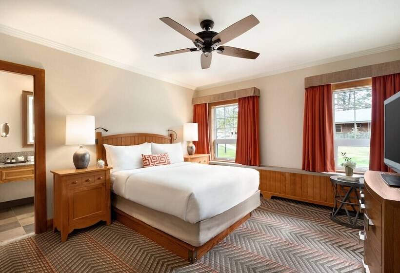 كابينة, Fairmont Jasper Park Lodge