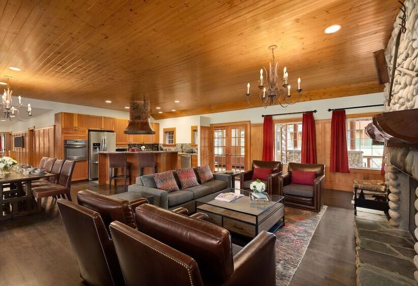 كابينة, Fairmont Jasper Park Lodge