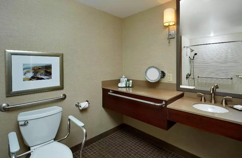 シングルデラックスルーム, Hilton Saint John