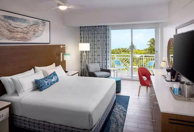 キングサイズベッドのクラブルーム, Hilton Saint John