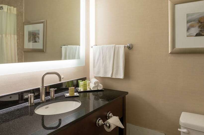 클럽 룸, Hilton Saint John