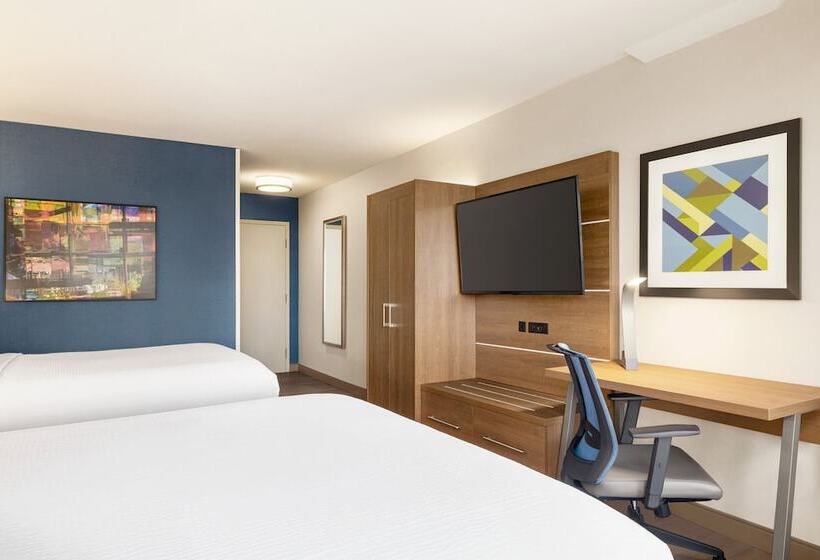 חדר סטנדרט שתי מיטות זוגיות, Holiday Inn Express Vancouvermetrotown