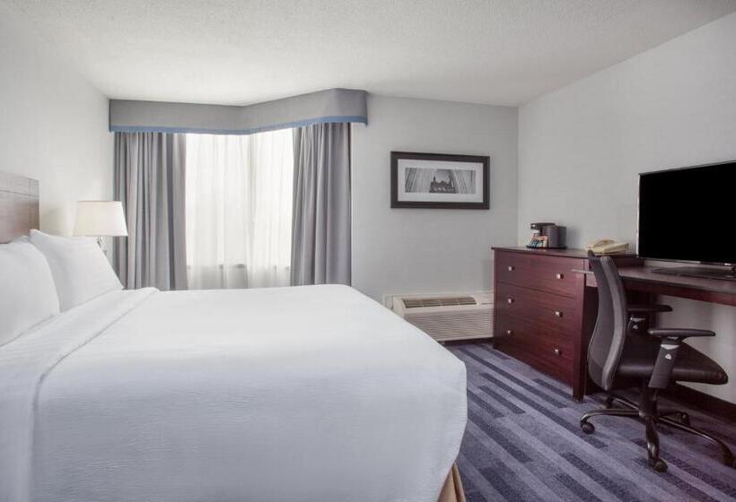 带大床的标准间, Holiday Inn Ottawa East, An Ihg