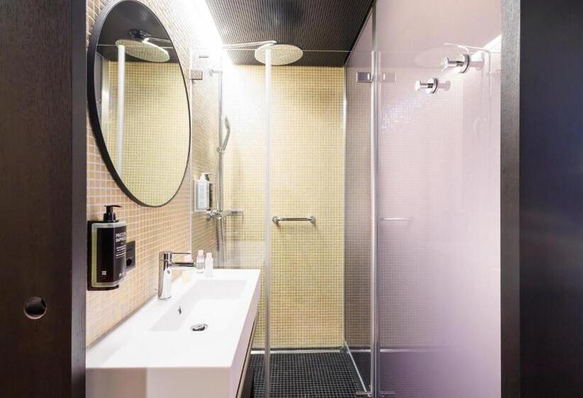 غرفة سوبيريور عائلية, Ibis Styles Bern City