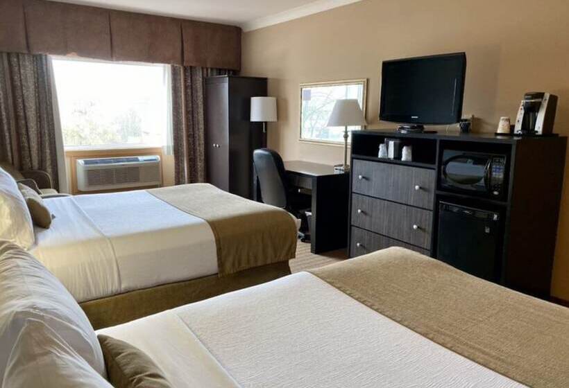 带2个双人床的标准工作室, Inn On Prince Hotel And Conference Centre Truro
