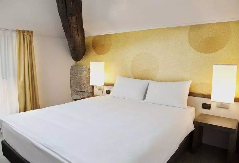 コンフォートシングルルーム, Internazionale Bellinzona