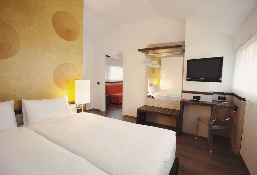 سوییت, Internazionale Bellinzona