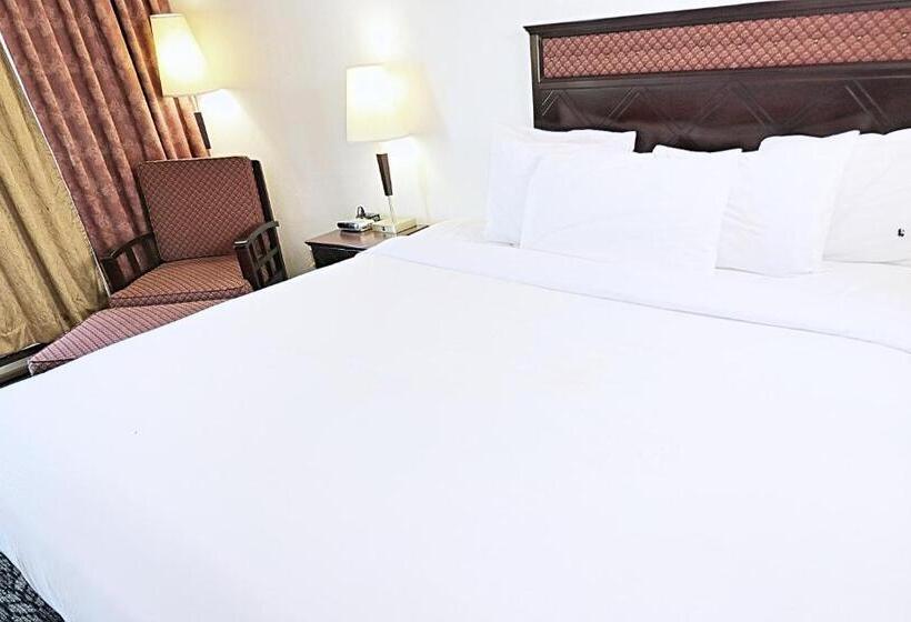 חדר סטנדרט עם מיטת קינג, Lelux