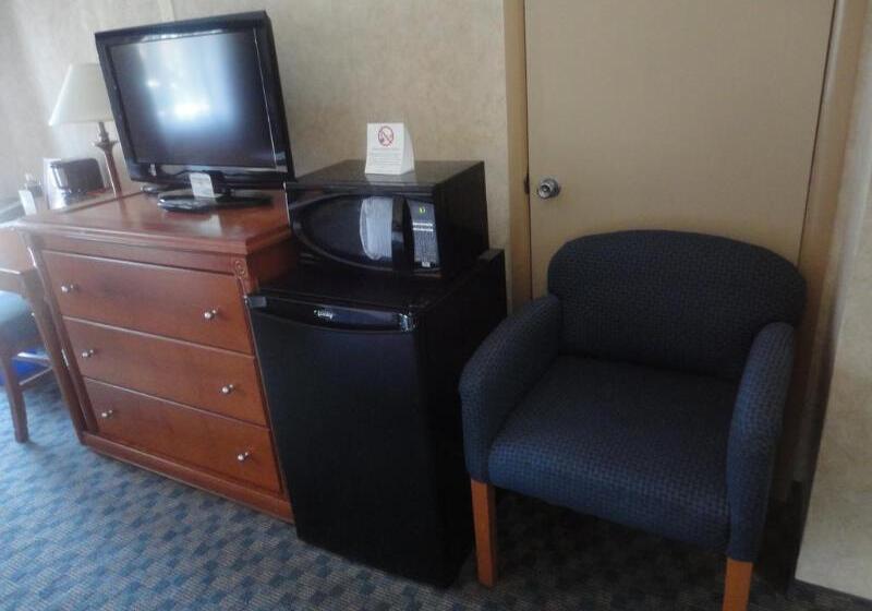 스탠다드 룸 킹사이즈 침대, North Vancouver